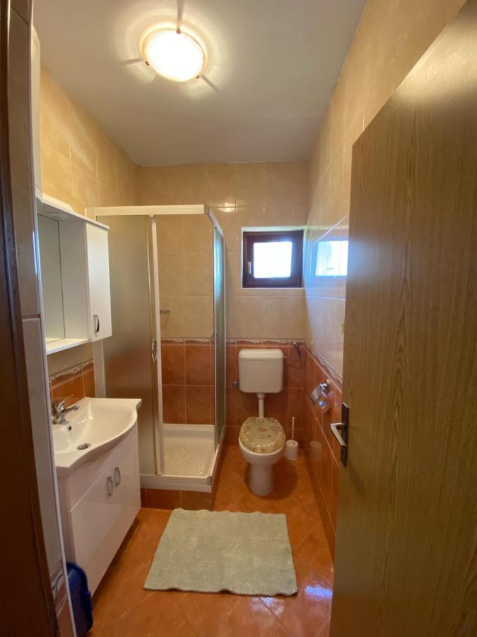 Apartments Irina روفانجسكا المظهر الخارجي الصورة