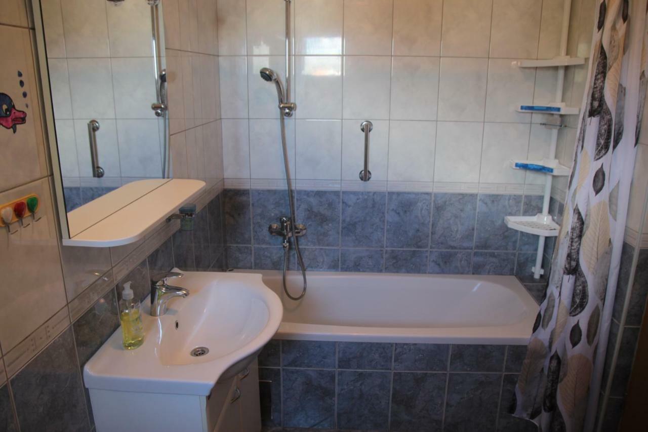 Apartments Irina روفانجسكا المظهر الخارجي الصورة