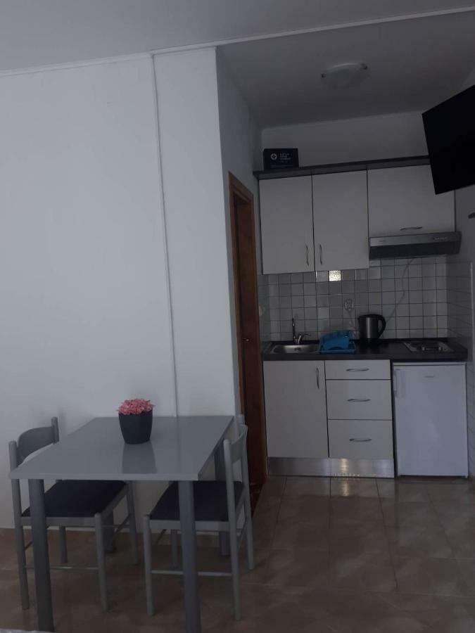 Apartments Irina روفانجسكا المظهر الخارجي الصورة